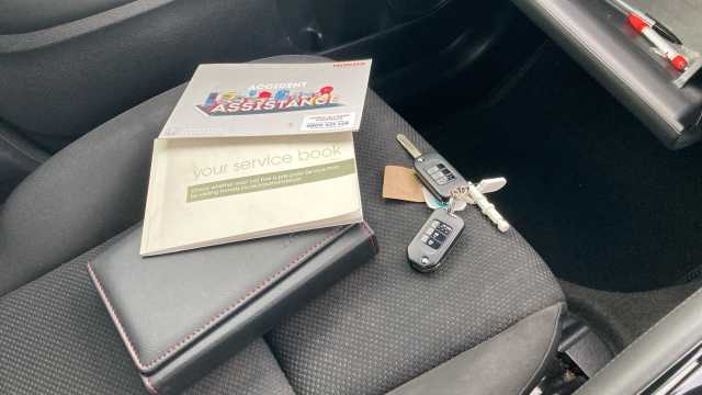 Honda HR-V 1.5 i-VTEC SE Navi 5dr Petrol Hatchback 