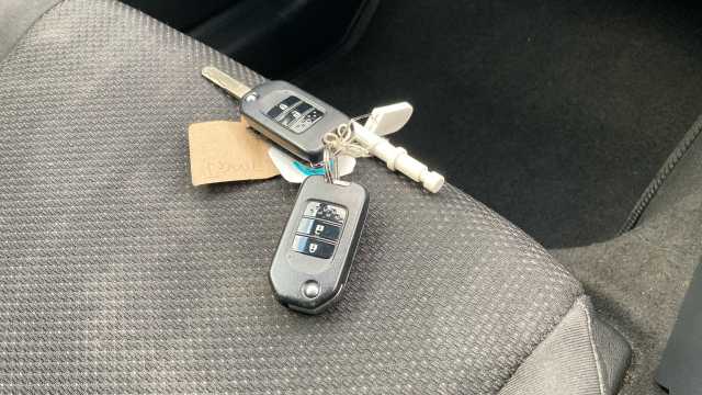 Honda HR-V 1.5 i-VTEC SE Navi 5dr Petrol Hatchback 