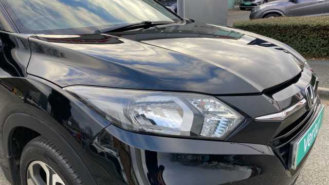 Honda HR-V 1.5 i-VTEC SE Navi 5dr Petrol Hatchback 