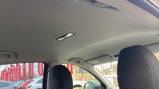 Honda HR-V 1.5 i-VTEC SE Navi 5dr Petrol Hatchback 