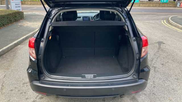 Honda HR-V 1.5 i-VTEC SE Navi 5dr Petrol Hatchback 