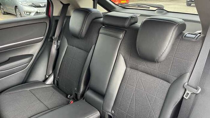 Honda HR-V 1.5 eHEV Advance 5dr CVT Hybrid Hatchback 